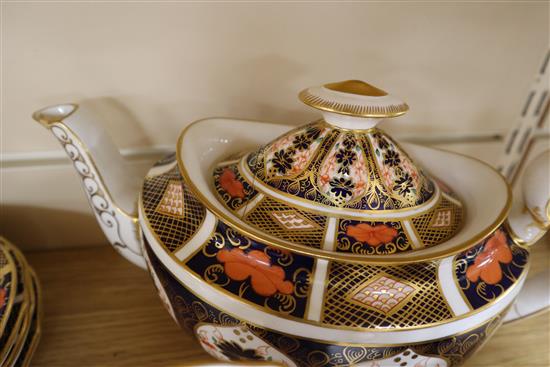 A Royal Crown Derby six-place tea service, Imari pattern no. 1128,